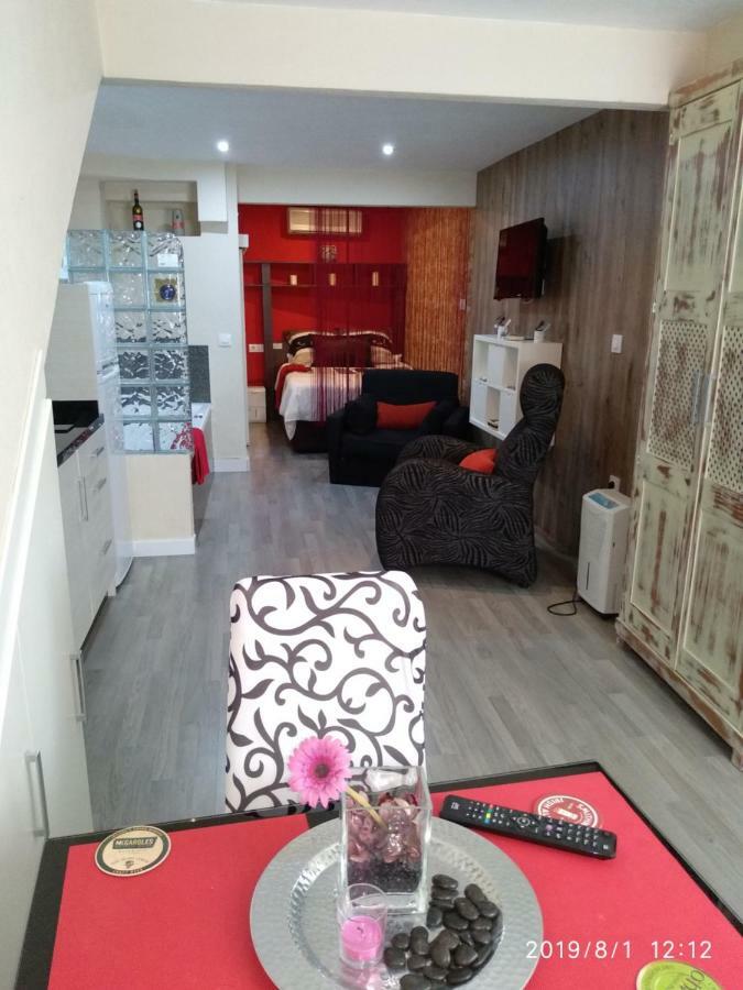 Loft "Coqueto" Rojo Apartment Ubrique Exterior photo