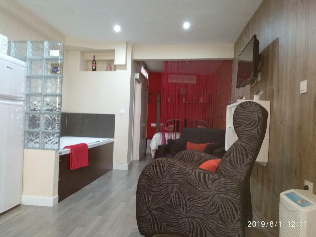 Loft "Coqueto" Rojo Apartment Ubrique Exterior photo